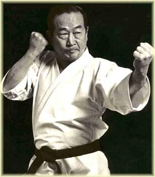 http://shihannaghavi.persiangig.com/image/bozorghane-karate/masatoshi%20nakayama.jpg