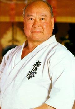 http://shihannaghavi.persiangig.com/image/bozorghane-karate/sosai%20oyama.jpg